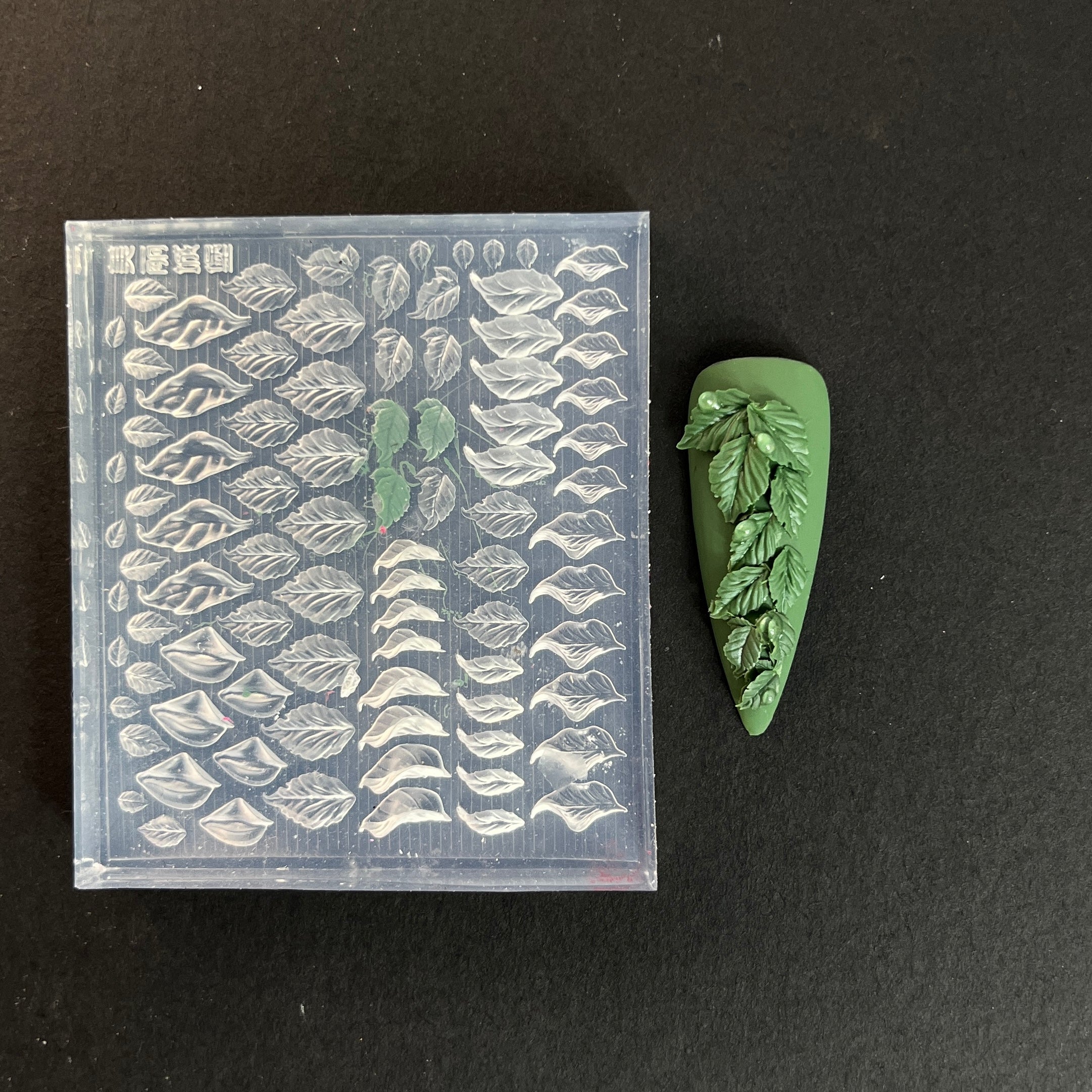 Silicone Nail Art Mould - Leaves